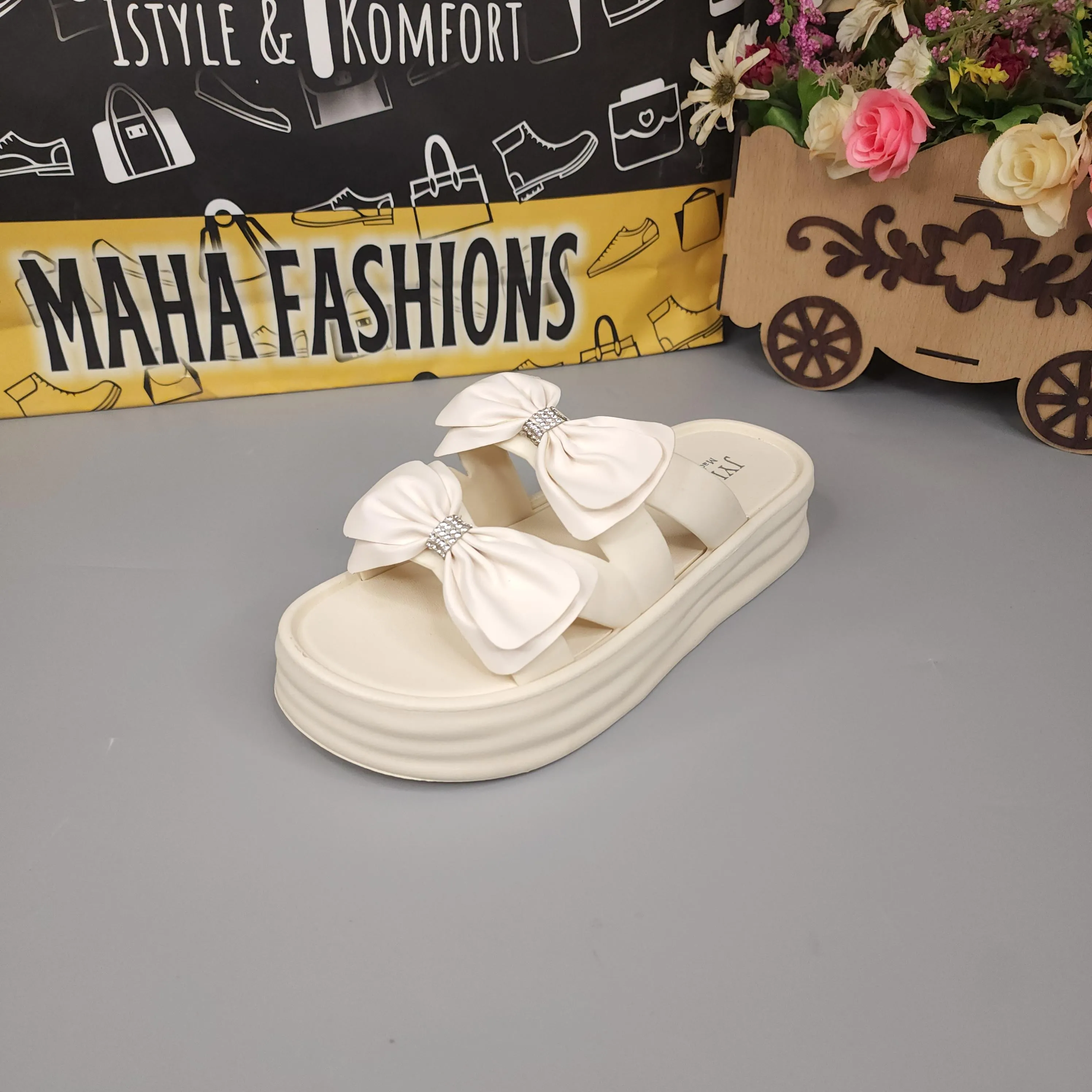 Beige Double Bow Slides