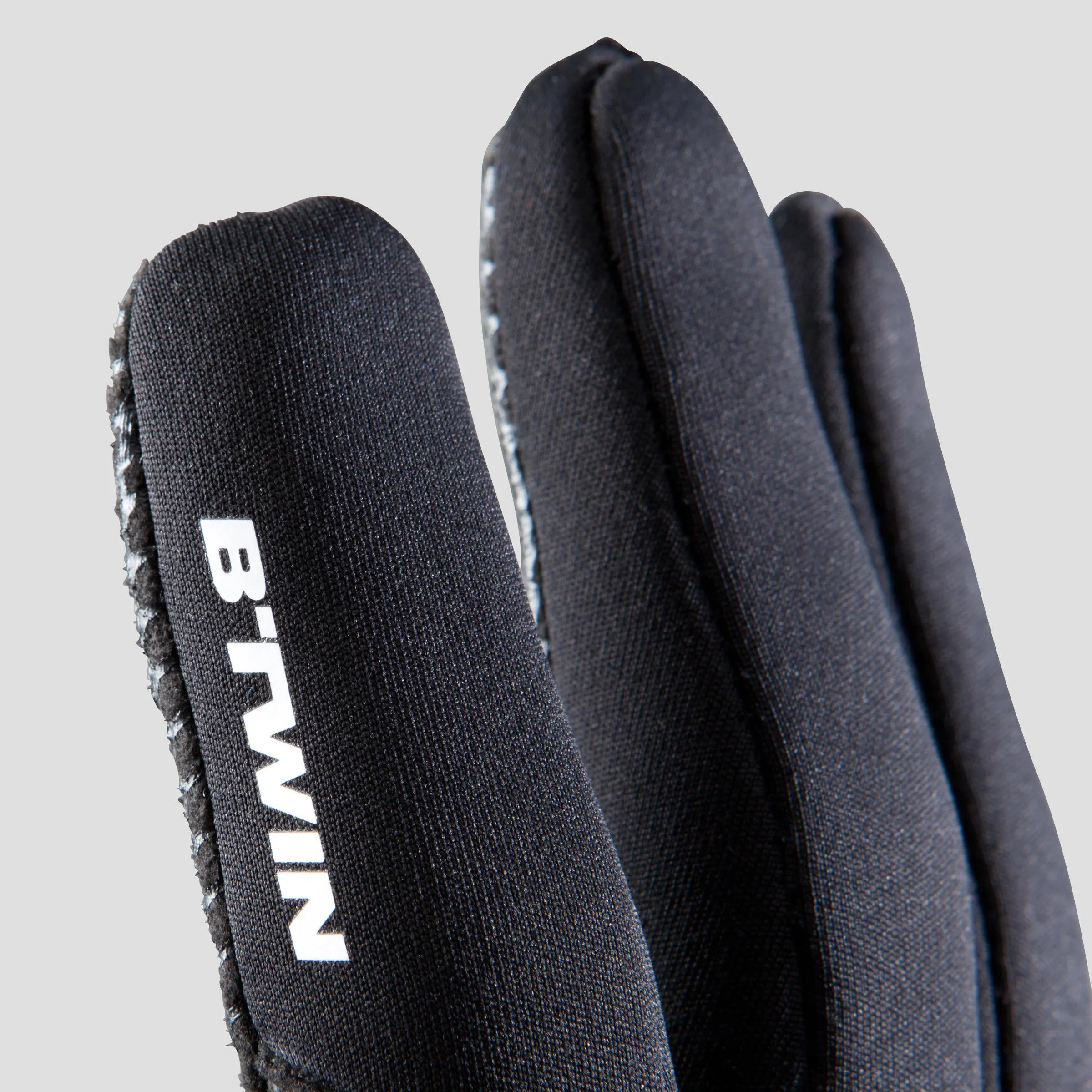 Cycling gloves demi-season black 500 Triban