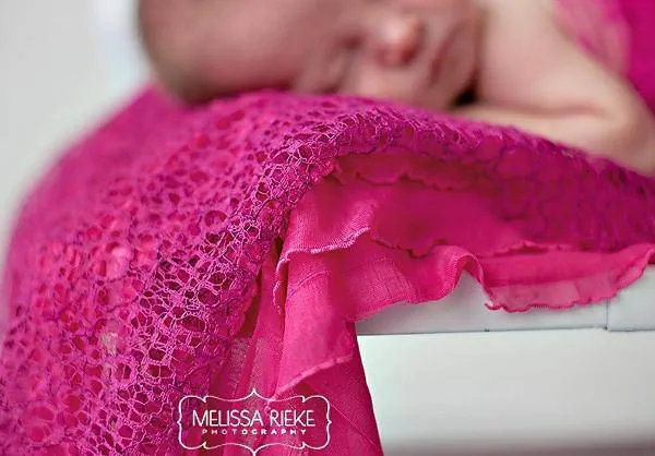 Fabric Lace Wrap in Fuschia Pink