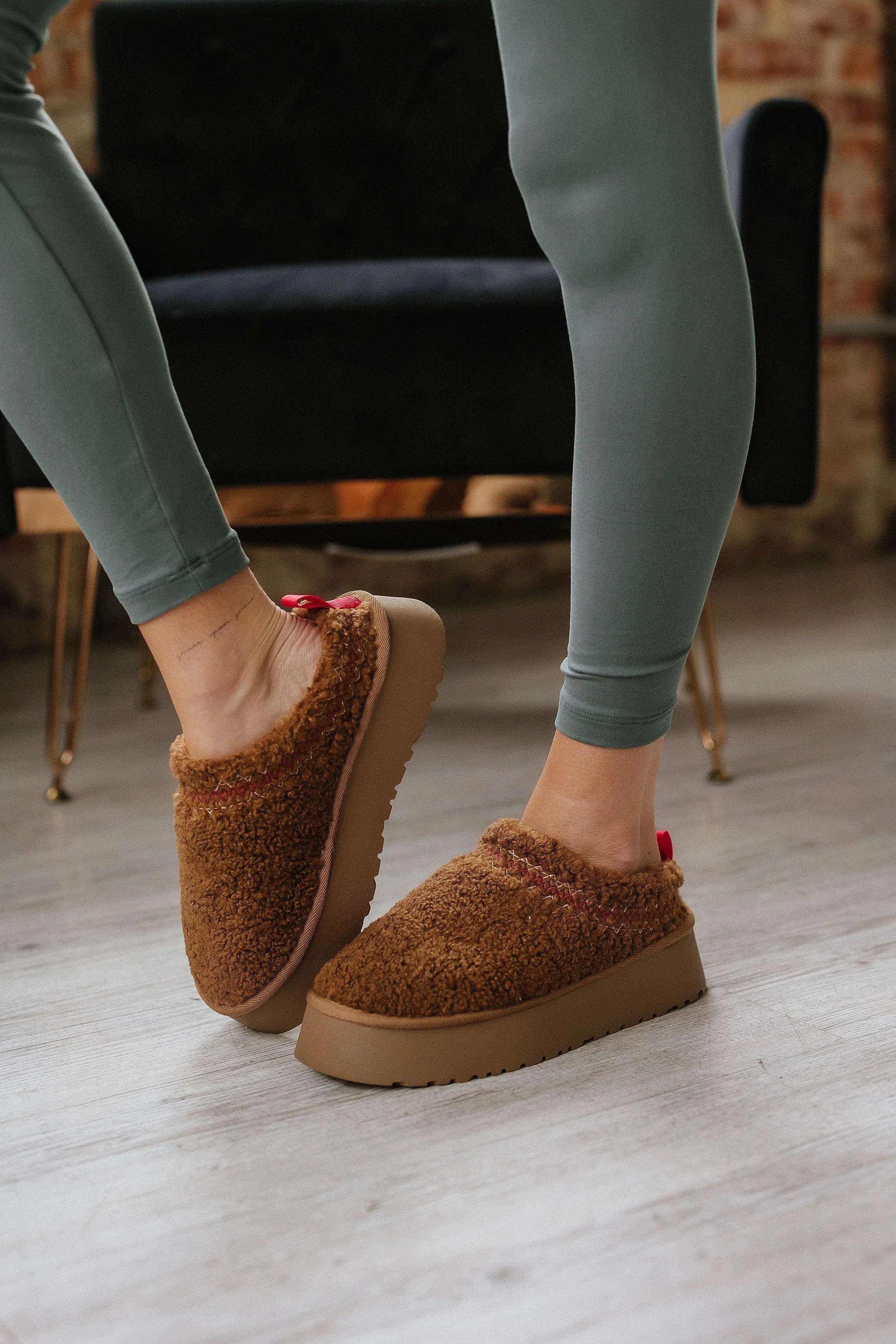 Isabella Suede Contrast Slippers | PRE ORDER