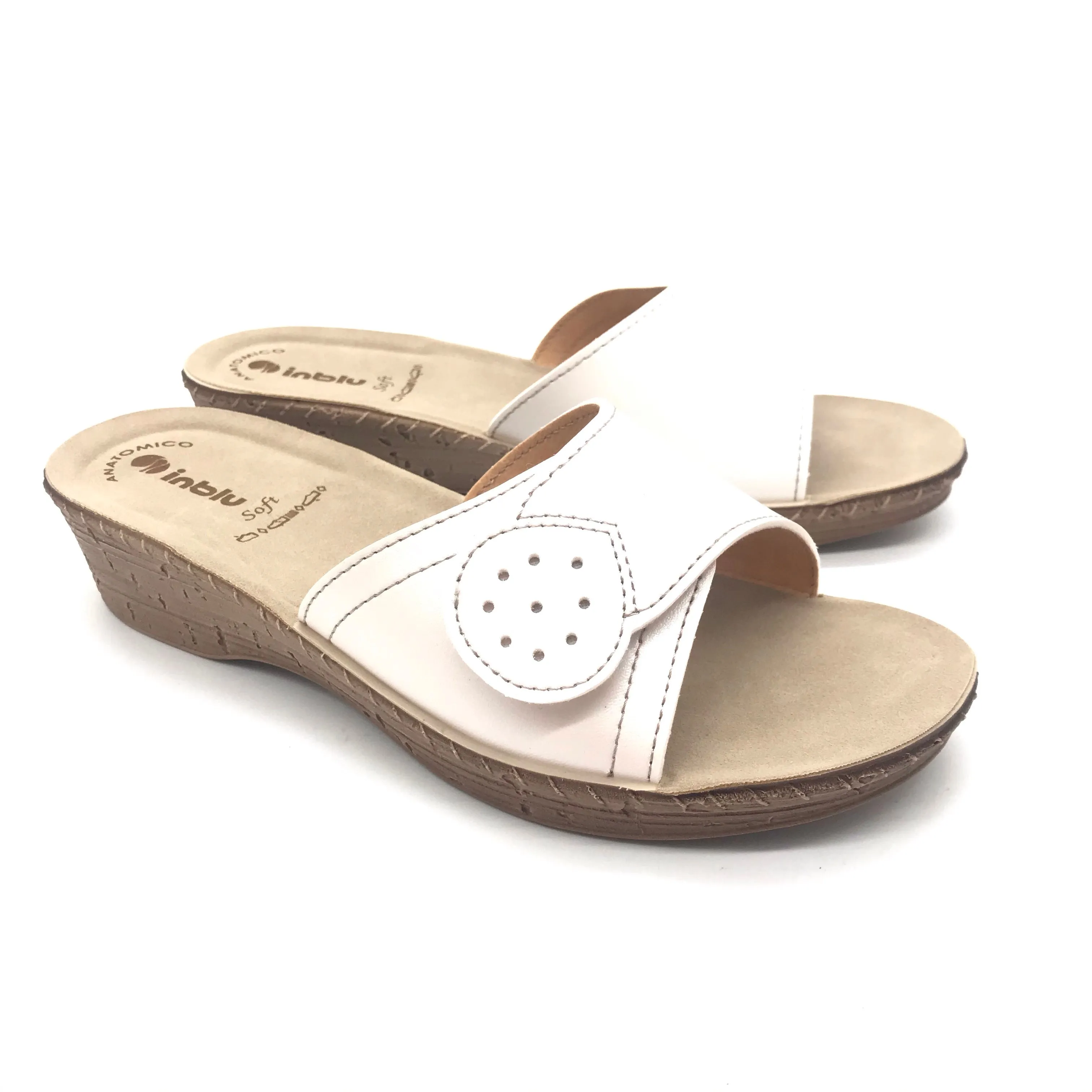 WOMEN SANDALS 26000087